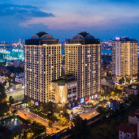 Westlake Homestay Hanoi - D'Le Roi Soleil Exterior foto